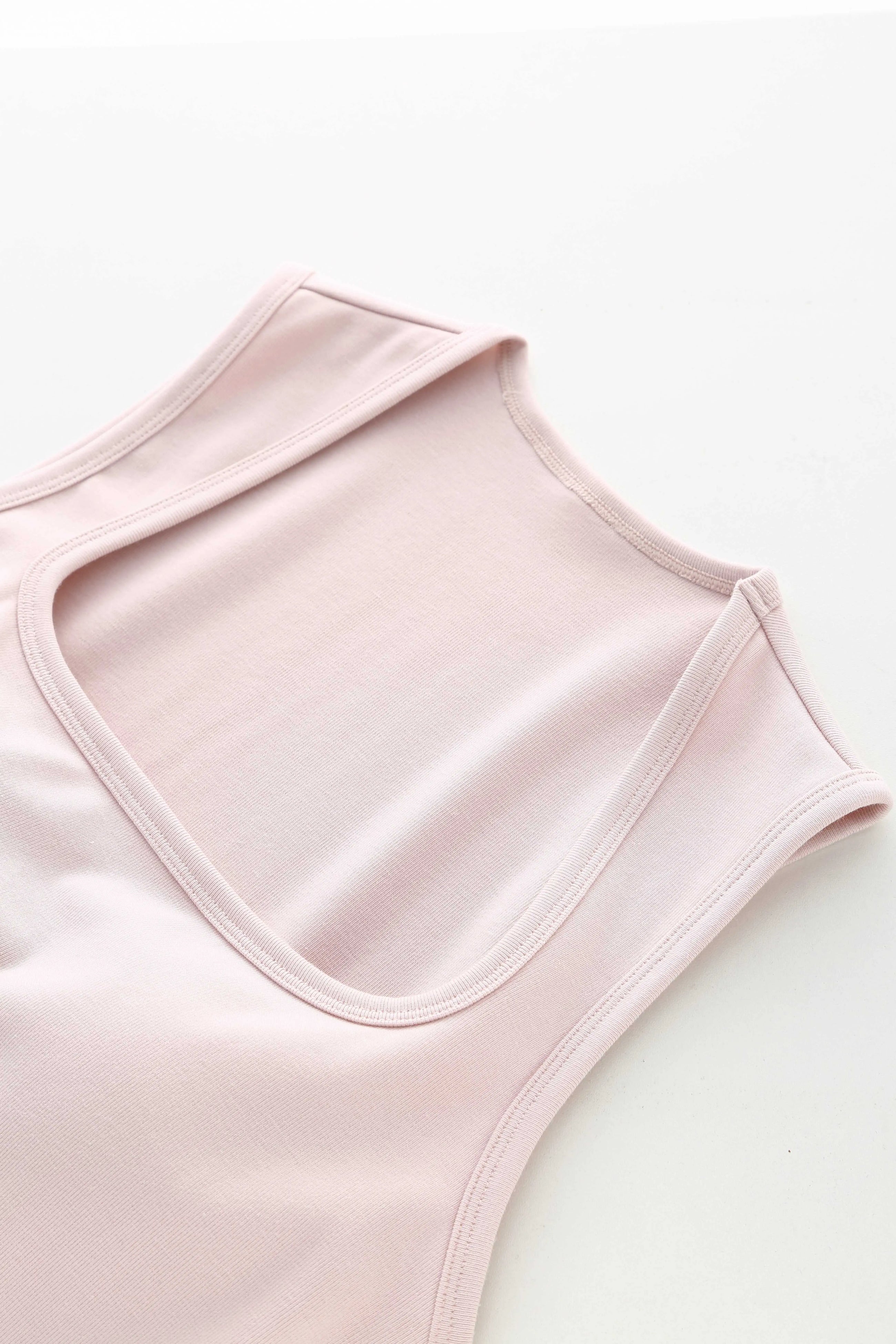 Square Neck Wide Strap Tank Top Nuage