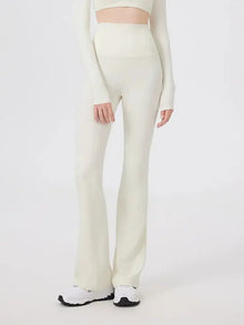 NuMotion Core NakedFeel Sculpt Flare Leggings Nuage