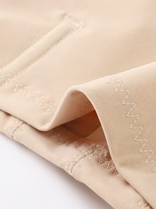 Shapewear ultra-élégant : moins c'est plus 