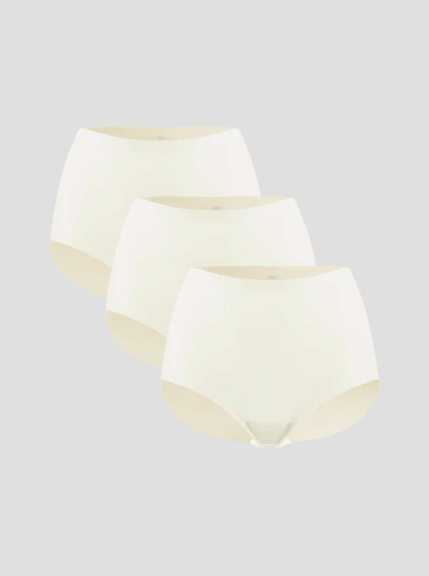 NuCloud Original High-Rise 3-pack seamless high-rise briefs with stretchy, breathable fabric and full coverage